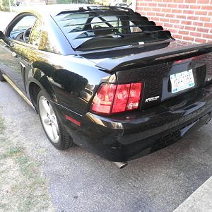 V6