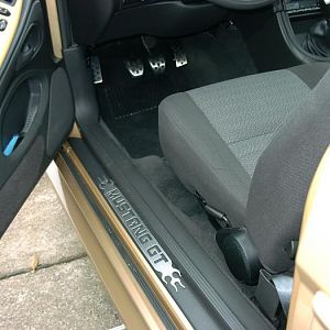 Bullitt pedals and painted door pulls
w/SEM interior paint palomino gold
(not a perf.match but close)