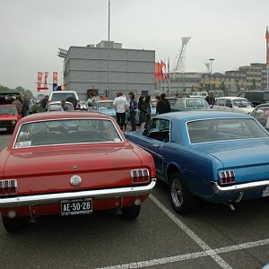 In front of the mustangs, a few Trabants. These are east german 2-stroke engine cars