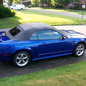 2002 GT