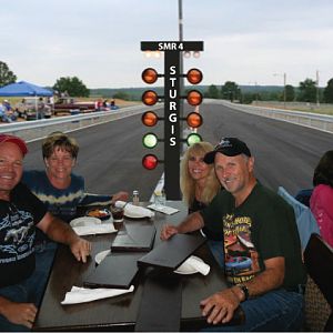 Fred Drag Tree, Fred Racing Team
Ed and Lisa, Frank and Judy