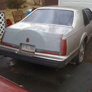 Note the old liberty plate.  I believe that was on it last time it was on the road.  I leave it so that neighbors see a plate and don't ask questions.