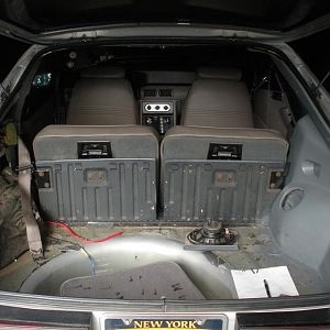 Gutting Trunk - to remove Sailpanels, carpet in back, to replace Hatch Carpets and Paint Salipanels Correct Color (SEM Ladera / Ford Titanium)