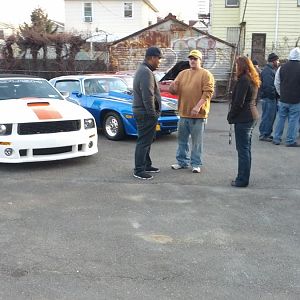 IMG 20121215 150732
Dawn Gregg n Waldo standing by the preaty speedster