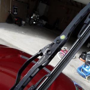 wiper tingy =\