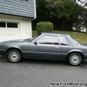 This is when I first purchased the car !!!
Good Old 1979 Mustang Inline 6.