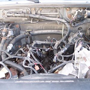 3/16 Tearing top of engine apart to replace cylinder heads.