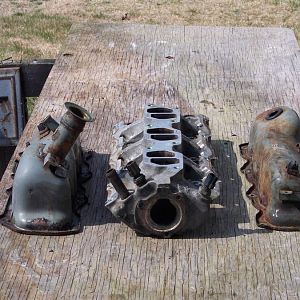 3/16 Cleaned valve covers & intake manifold.