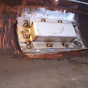 11/29/17 Center parking brake reinforcement plate cover welded in.