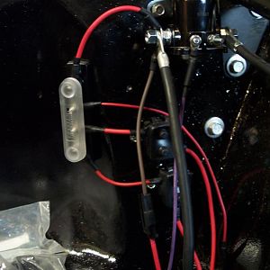2/9/18 Covered the connections on the power distr block & circuit breakers with heat shrink tubing.