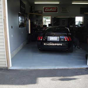 10.11.2009 Cobra in Kyles garage